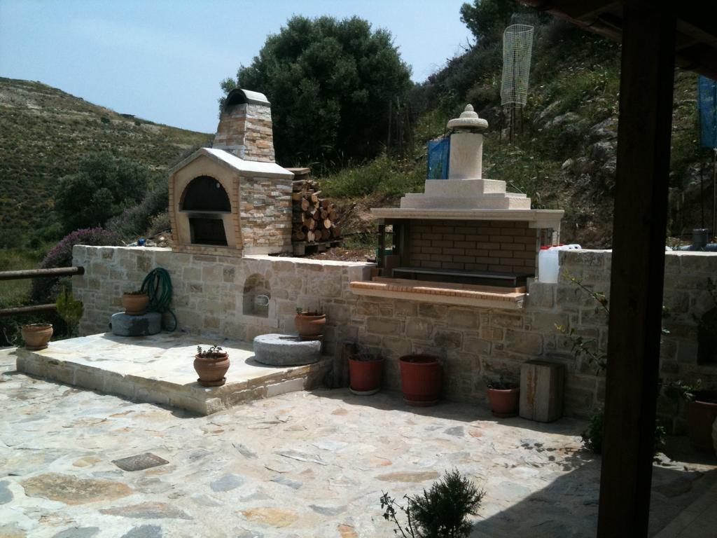 Villas Alexandros Petrino Kalamaki  Zimmer foto