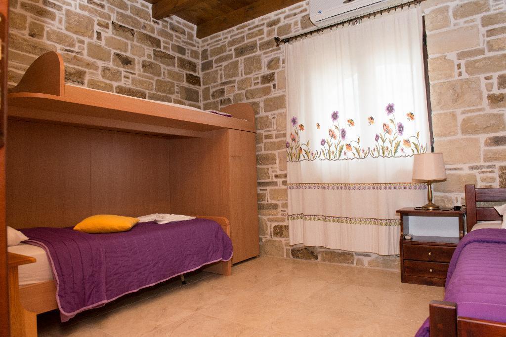 Villas Alexandros Petrino Kalamaki  Zimmer foto