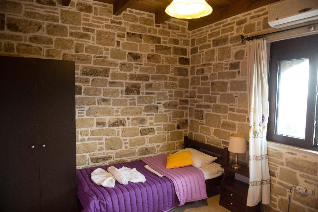 Villas Alexandros Petrino Kalamaki  Zimmer foto