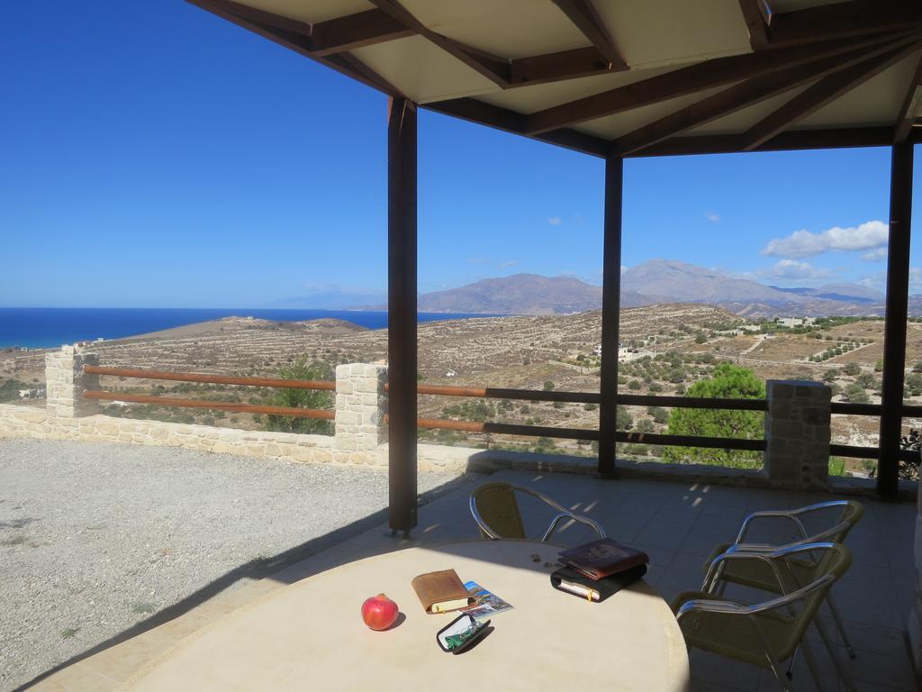 Villas Alexandros Petrino Kalamaki  Zimmer foto